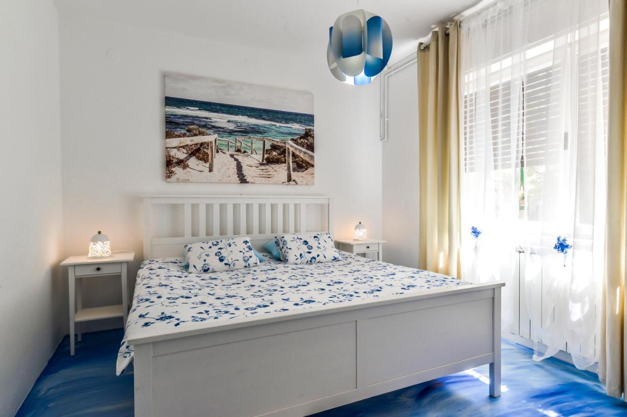 Apartment Dora Умаг Экстерьер фото